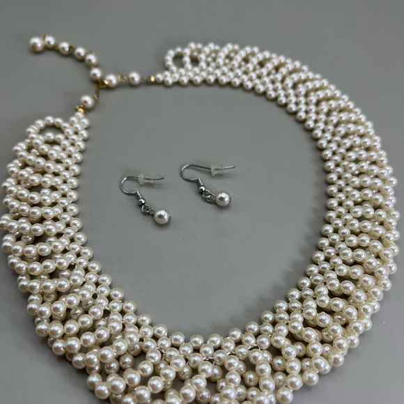 Classic Pearl Necklace and Earring Set - Picture 2 of 7